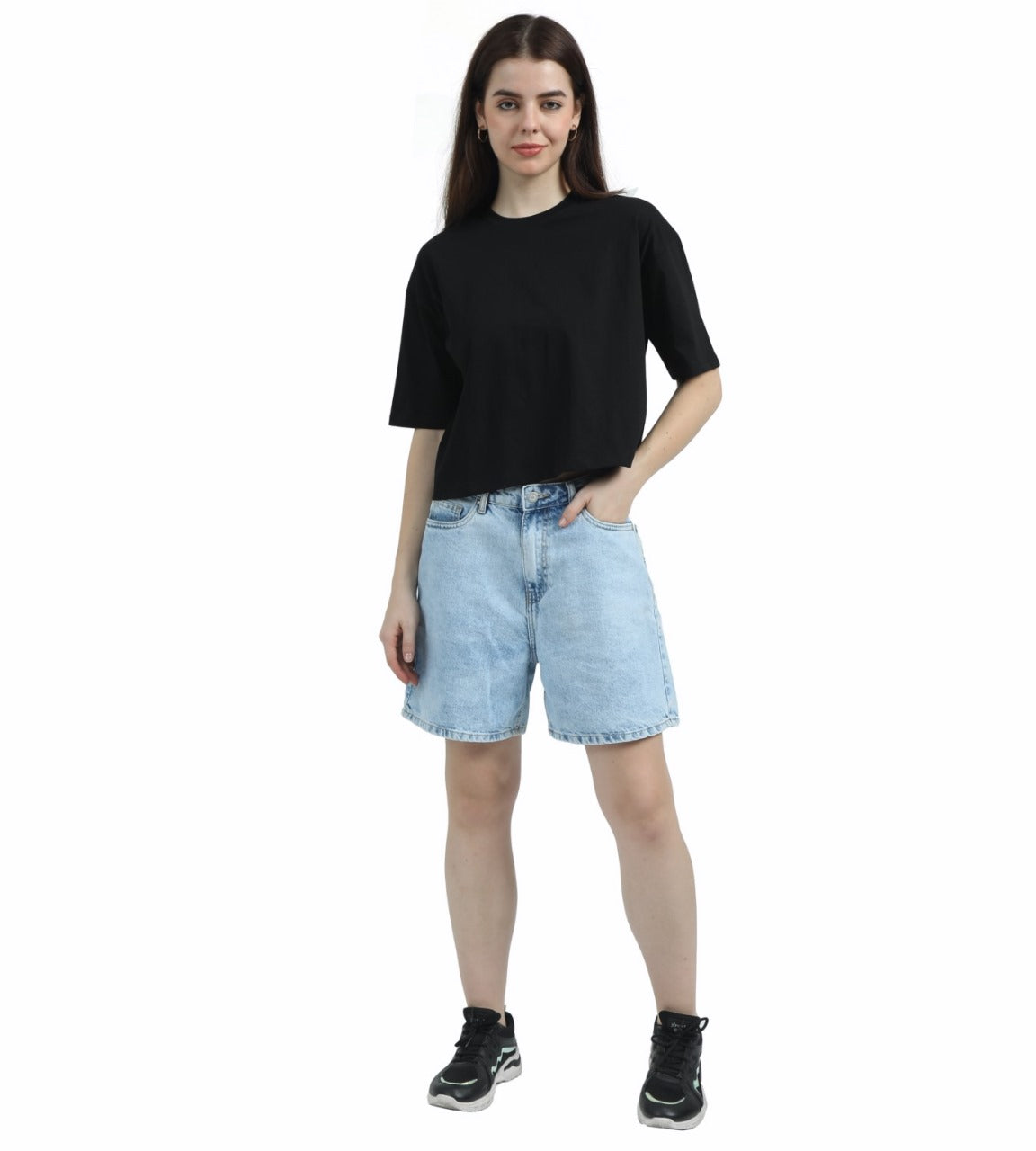 BLACK SOILD OVERSIZED CROPPED TEE